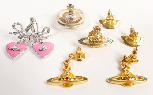 Lot 430 was this array of Vivienne Westwood earrings, that sold for £140.